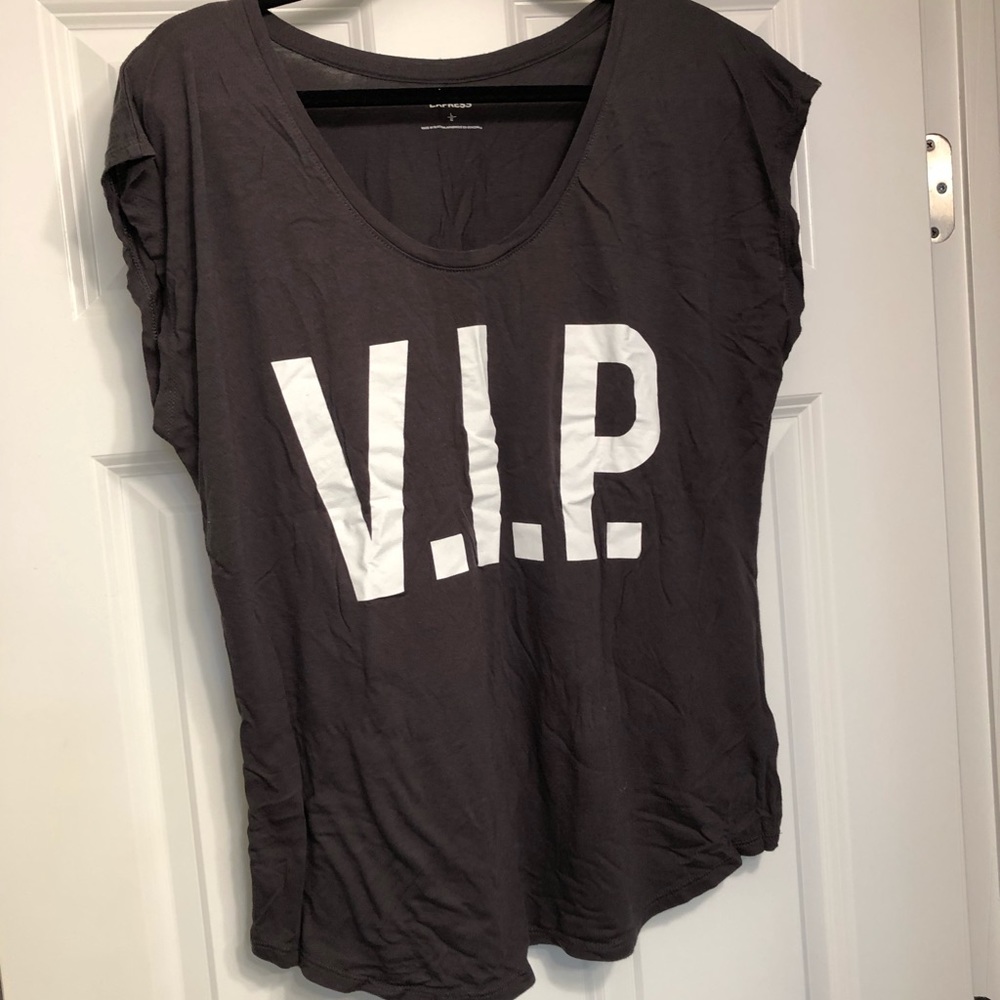 Express Graphic Tee